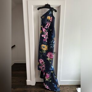 Marchesa Bow-Embellished Taffeta Gown (Runway Collection), size 10 in Midnight